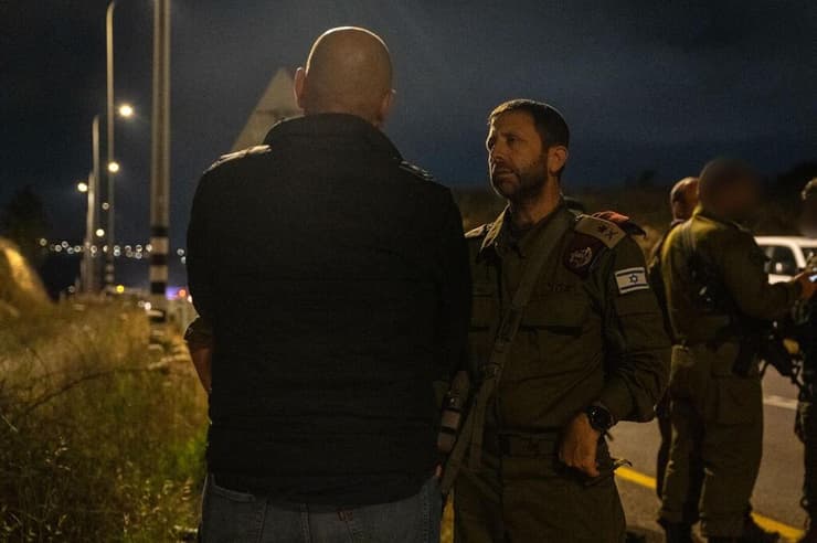 כוחות צה"ל בזירת הפיגוע בשומרון, ליד ברוכין