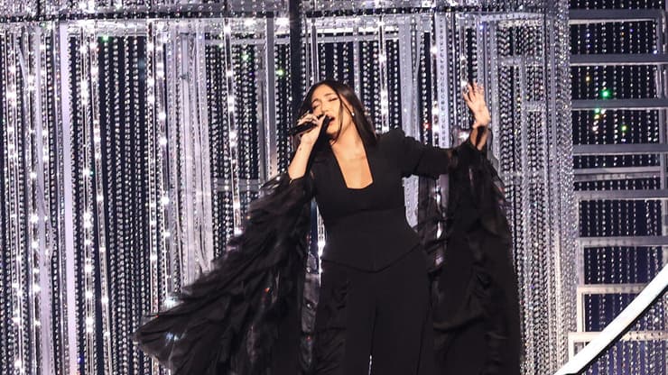 ביצוע יובל רפאל חצי גמר אירוויזיון 2025