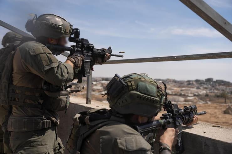 כוחות צה"ל ברצועה. נערכים ל"מרכבות גדעון" (צילום: דובר צה"ל) תיעוד מפעילות כוחות צה״ל ברצועת עזה