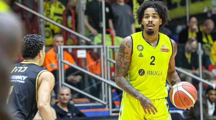 קיילר אדוארדס