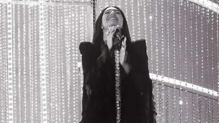 יובל רפאל מבצעת את השיר בחזרה הגנרלית לאירוויזיון