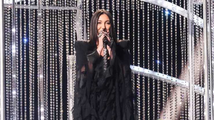 יובל רפאל באירוויזיון 2025 (צילום: גיל נחושתן) יובל רפאל אירוויזיון 2025 ביצוע גמר