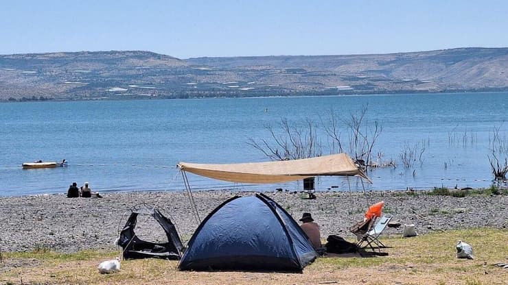 חוף חוקוק בכינרת (צילום: פרטי ) חוף חוקוק