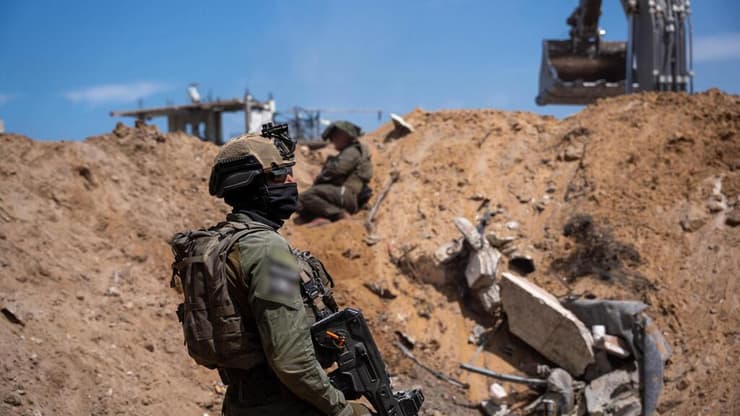 חיפושים, חפירות וקדיחות בקרקע בלי הפסקה. חיפוש מנהרות ברצועה (צילום: דובר צה"ל ) פעילות כוחות החטיבה הצפונית ברצועת עזה