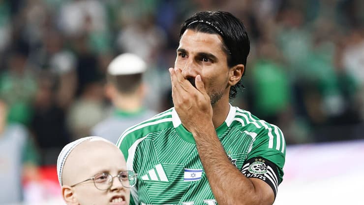 נפרד. ליאור רפאלוב (צילום: גילי נחושתן) שחקן מכבי חיפה ליאור רפאלוב