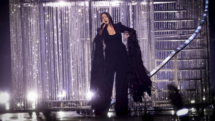 יובל רפאל בגמר האירוויזיון (צילום: גיל נחושתן) יובל רפאל באירוויזיון