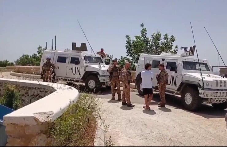 זירת העימות בכפר יאטר החודש. חיילי יוניפ"יל ותושבים כוח יוניפי"ל ב דרום לבנון