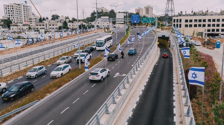 מנהרות הגבעה הצרפתית - פסגת זאב (צילום: באדיבות מוריה) מנהרות הגבעה הצרפתית - פסגת זאב