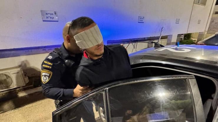 הפלסטיני שירק על חיילת באוטובוס הסגיר את עצמו למשטרה