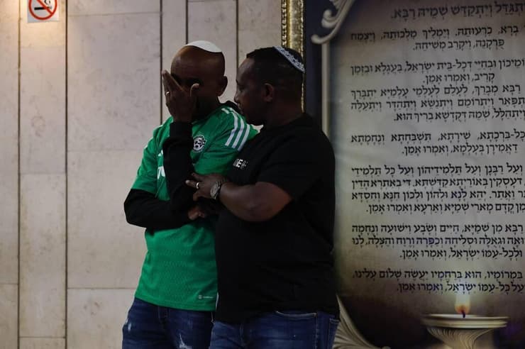 בכי רב היה בבית העלמין