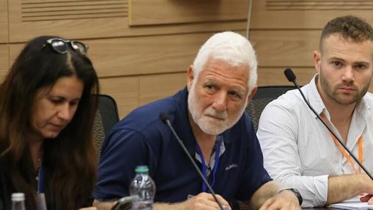 ועדת המשנה למשאבי אנוש בצה"ל - דיון בעניין מדיניות מעצר עריקים ונפקדים