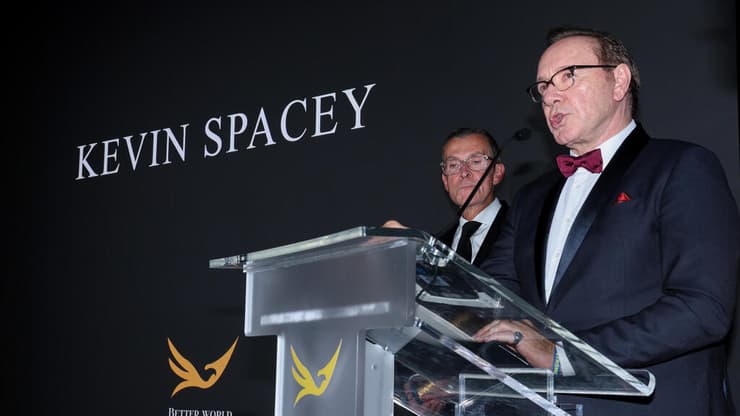 קווין ספייסי בקאן