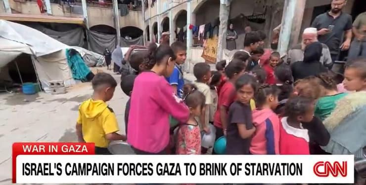 ג'אנה בתור לאוכל בצפון רצועת עזה (מתוך CNN) ג'אנה בתור לאוכל בצפון רצועת עזה