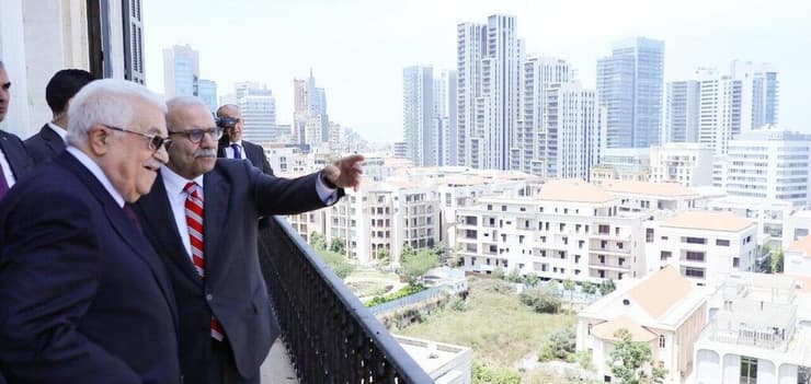 אבו מאזן ונואף סלאם ראש ממשלת לבנון אבו מאזן ונואף סלאם ראש ממשלת לבנון נפגשים בלבנון כחלק מביקורו של אבו מאזן שם