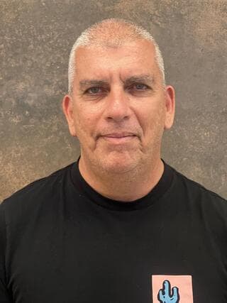 עו"ד יוחי גבע