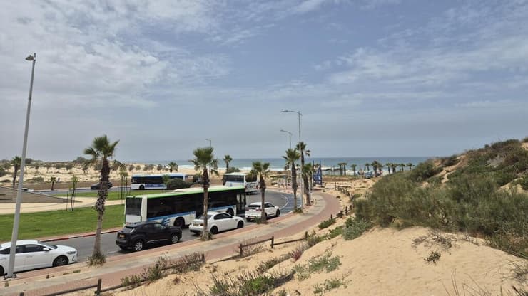 אפשר להגיע באוטובוס
