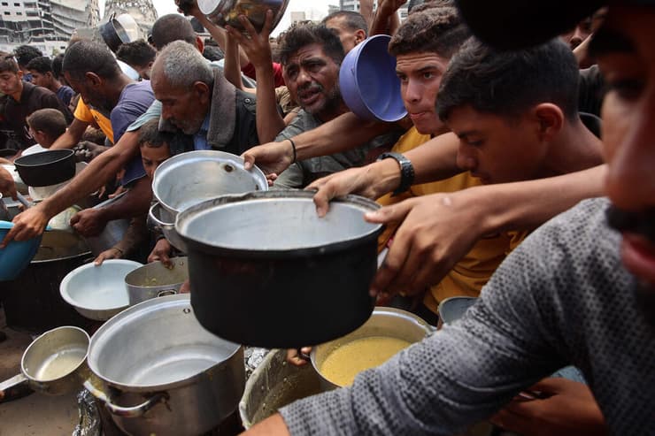 חלוקת מזון בעזה