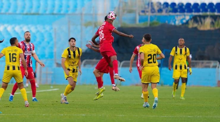 שמעון דניאל