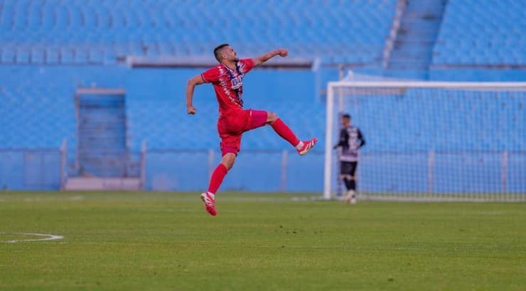 דולב אזולאי חוגג מוקדם מדי