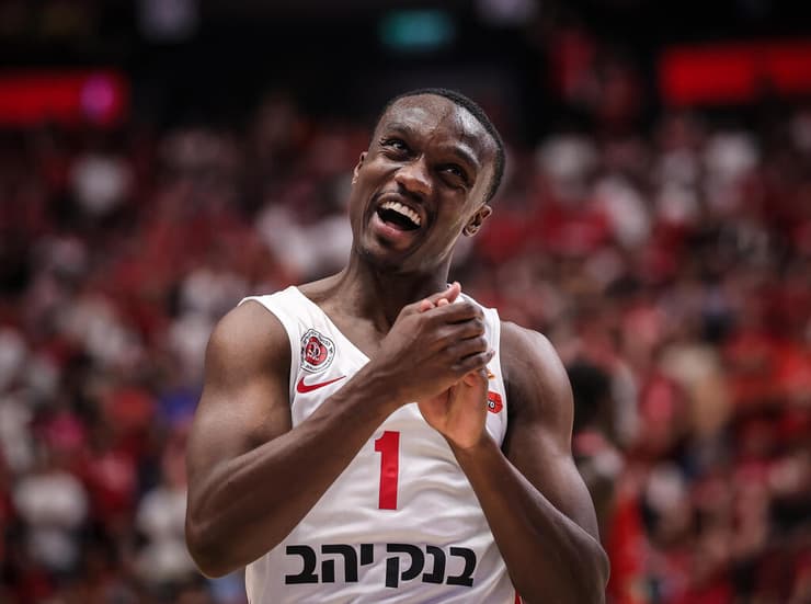 לא מקבל כבוד מהשופטים? ג'ארד הארפר (צילום: עוז מועלם) שחקן הפועל ירושלים ג'ארד הארפר