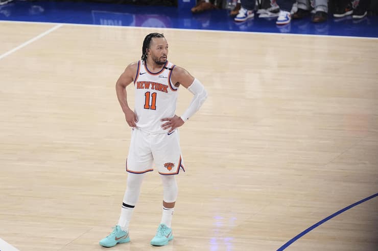 החטיא שלשה קריטית בסיום. ג'יילן ברנסון (AP Photo/Frank Franklin II) שחקן ניו-יורק ניקס ג'יילן ברנסון