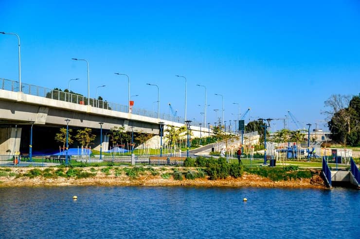 פארק "גשר הקישון" (צילום: ניר בלזיצקי, דוברות עיריית חיפה) פארק "גשר הקישון"