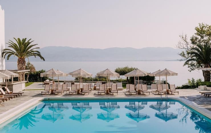 ריזורט בראון ביץ' חלקידה 