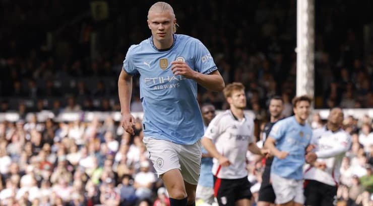 ארלינג הולאנד חוגג (רויטרס) ארלינג הולאנד חוגג