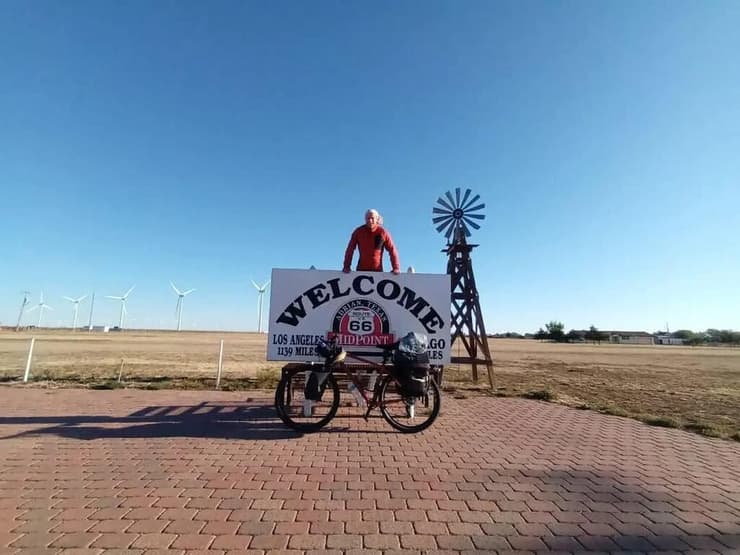 נקודת האמצע של route 66, טקסס