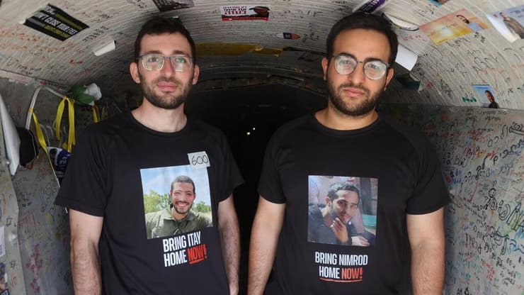 רועי חן ויותם כהן. "החטופים הפכו לפוסטר" (צילום: יריב כץ) רועי חן ויותם כהן