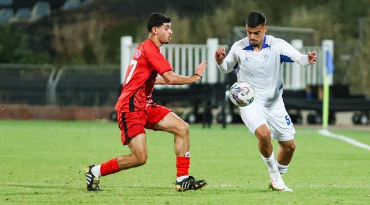 לירן חזן במאבק (שחר גרוס) לירן חזן במאבק