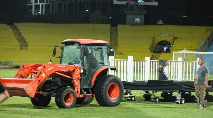 במת ההנפה בדרך לדשא (שחר גרוס) במת ההנפה בדרך לדשא