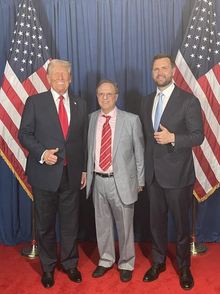 בשארה בישארה בחבח עם דונלד טראמפ וג'יי די ואנס