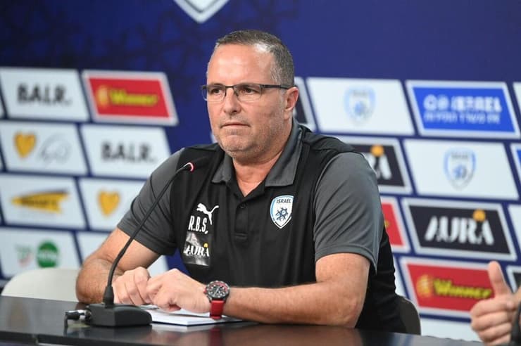 בן שמעון. הגנה פריכה (צילום: יאיר שגיא) בן שמעון