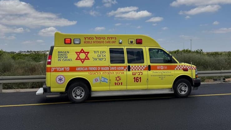 תאונת דרכים סמוך לאמונים