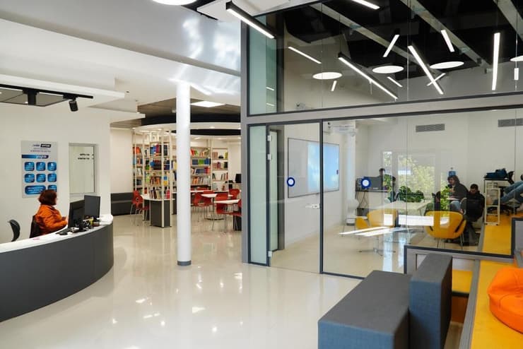 מתחם weort במכללת אורט סינגאלובסקי תל אביב (באדיבות רשת מכללות אורט) מתחם weort במכללת אורט סינגאלובסקי תל אביב