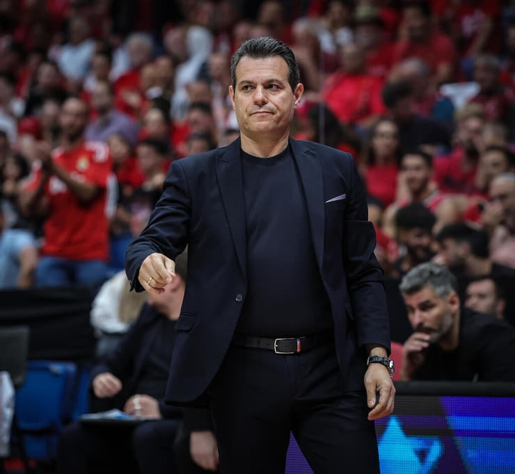 ככה פותחים עונה. איטודיס (צילום: עוז מועלם) איטודיס