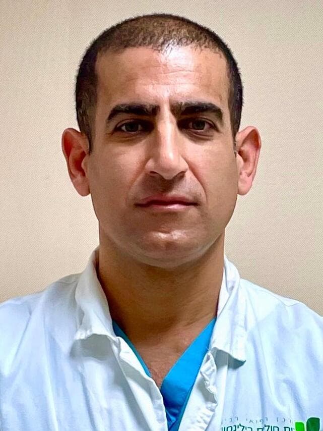 ד"ר שחר אהרוני 