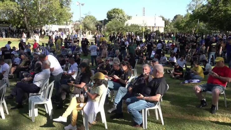 עצרת חירום לציון 600 ימים למלחמה בקיבוץ ניר עוז