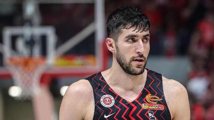 זוסמן (צילום: עוז מועלם) יובל זוסמן נמרוד לוי הפועל ירושלים