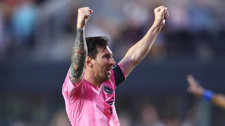 נחשב כפייבוריט מוחלט לזכות בתואר השחקן המצטיין של העונה. מסי (צילום: Megan Briggs / GETTY IMAGES NORTH AMERICA / AFP) מסי