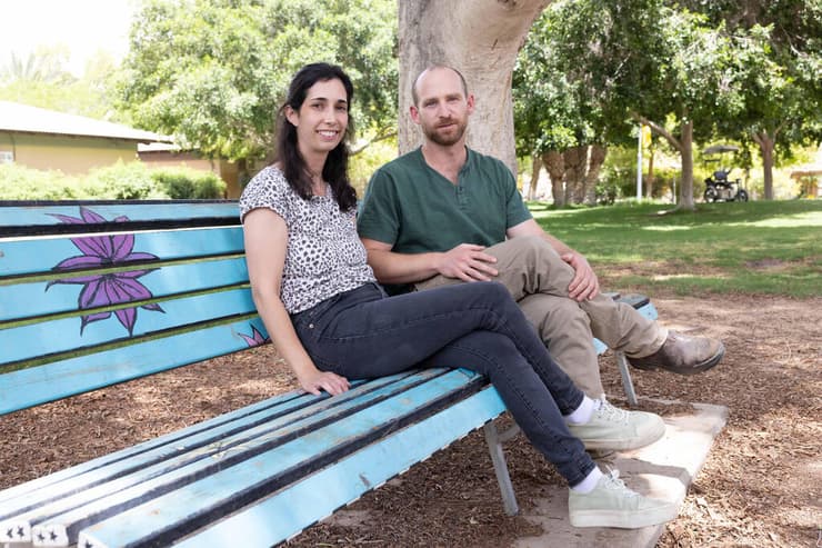 סהר ולישי, עובדי המחלבה