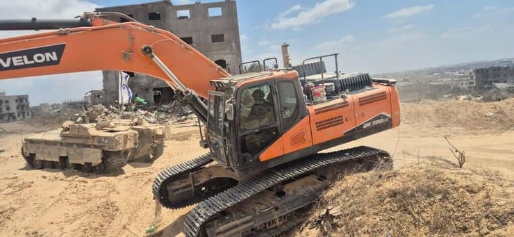 דוד ליבי ז"ל במהלך הריסת תשתיות טרור בעזה