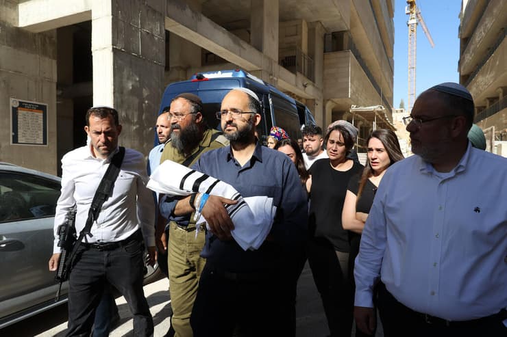 הלווייתו של התינוק רביד חיים ז"ל