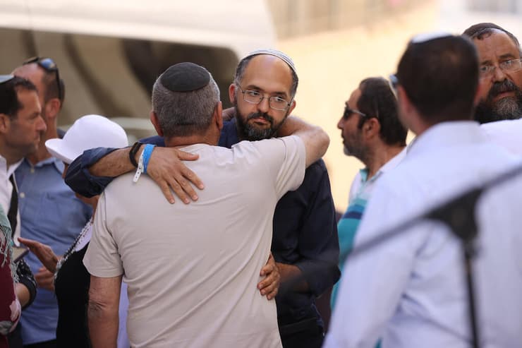 הלווייתו של התינוק רביד חיים ז"ל