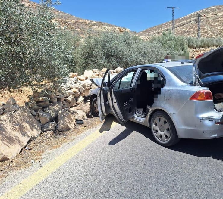 תאונת דרכים סמוך למצד שמעון בירושלים