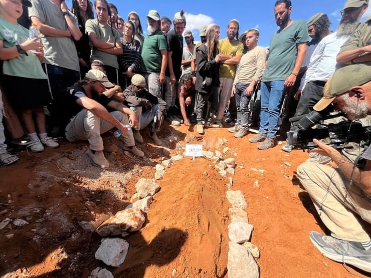 הלווייתו של דוד ליבי ז"ל