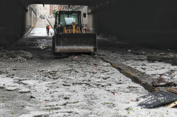 צילום: Hazem GOUDA / AFP מזג אוויר סוער במחוז אלכסנדריה במצרים