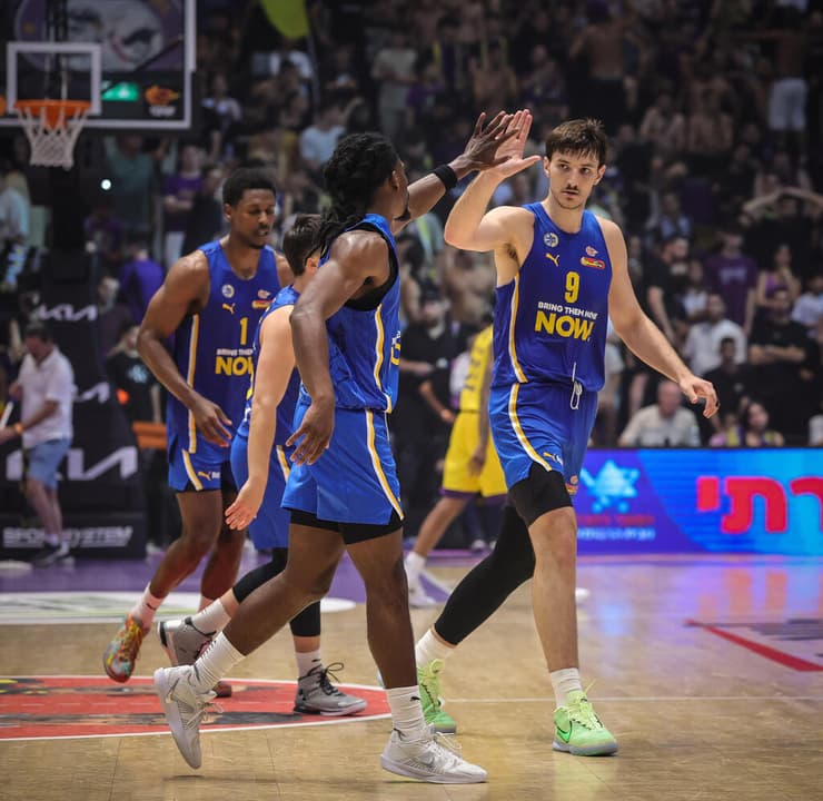 זכו למחמאות. סורקין וקלארק (צילום: עוז מועלם) סורקין וקלארק