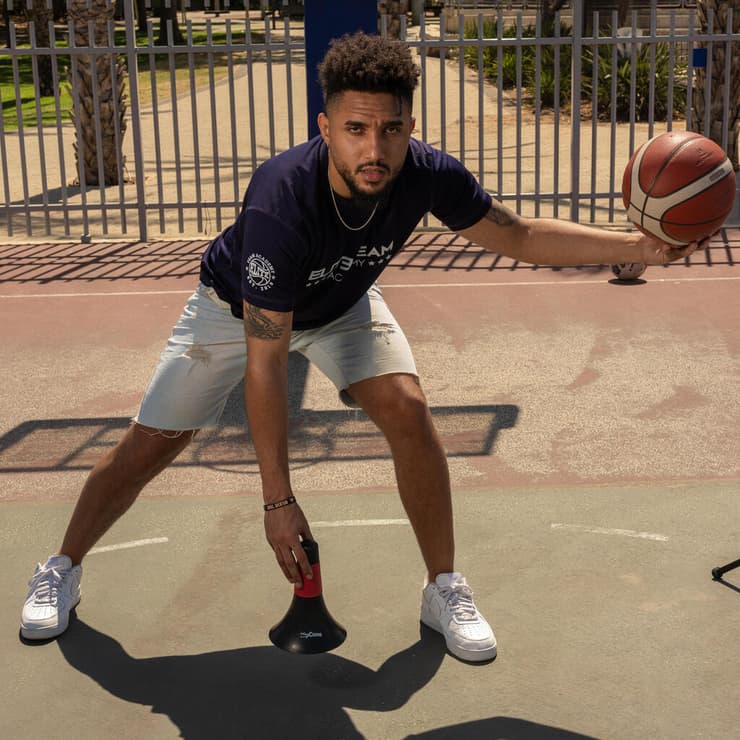 "הייתי מעדיף לפרוץ כשחקן". די.ג'יי שארפ (צילום: יובל חן) די־ג'יי שארפ